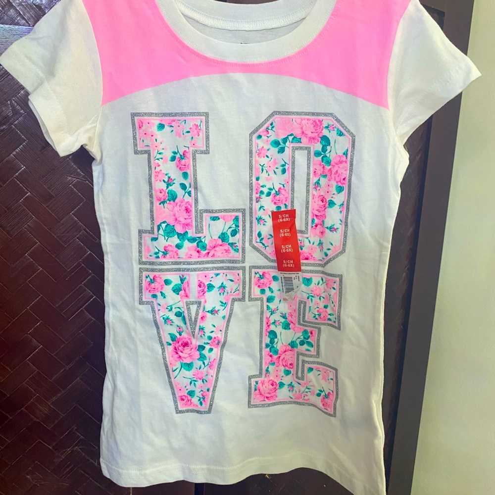 "LOVE" T-shirt
